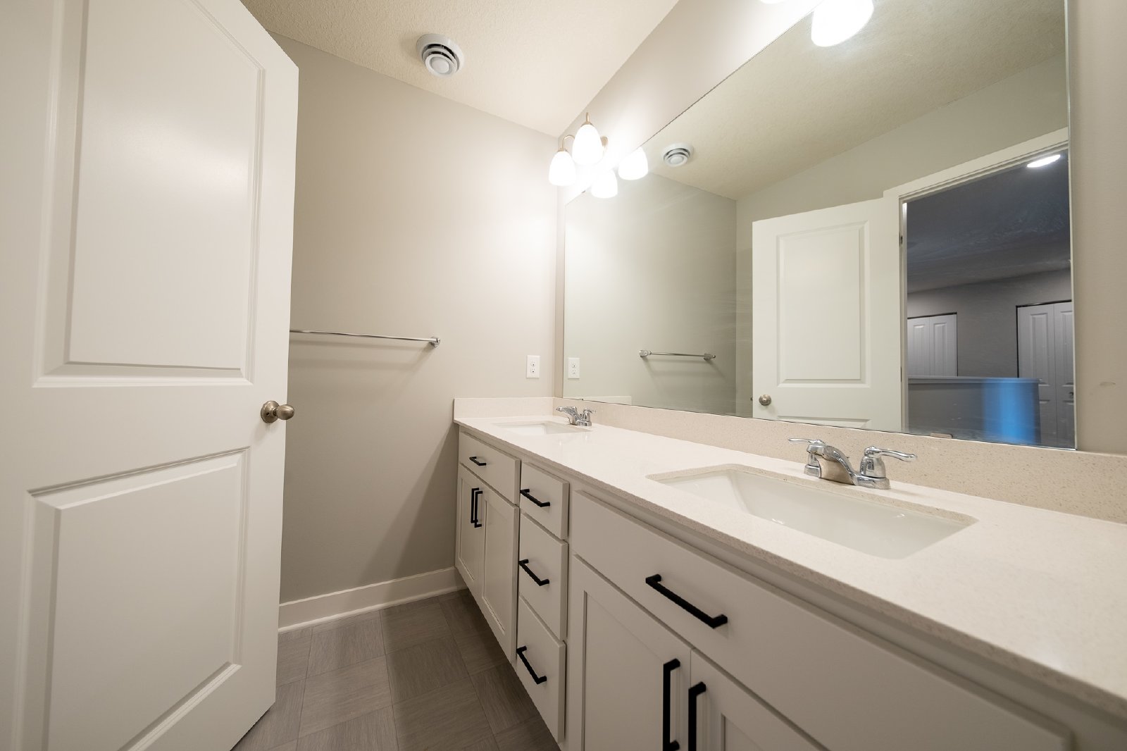 Kaylemore Trail, Rosemount (13748) LS JS1 - 1 property image