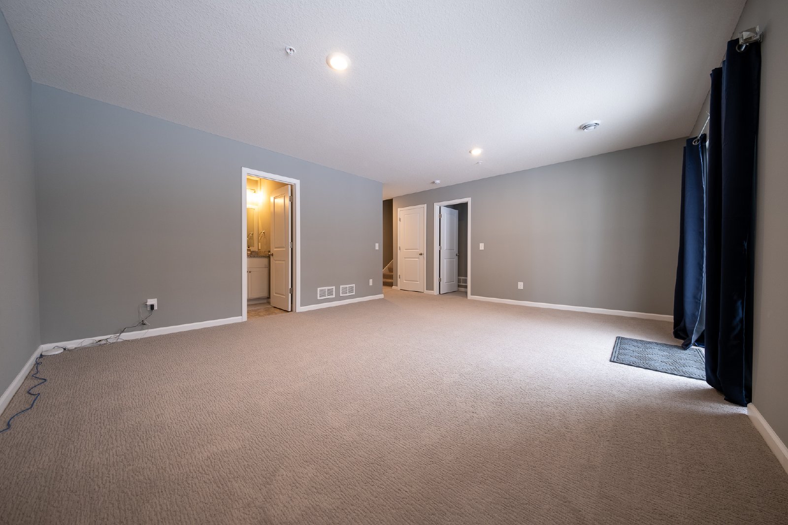 Bronze Parkway, Rosemount (13419) LS ER1 - 1 property image