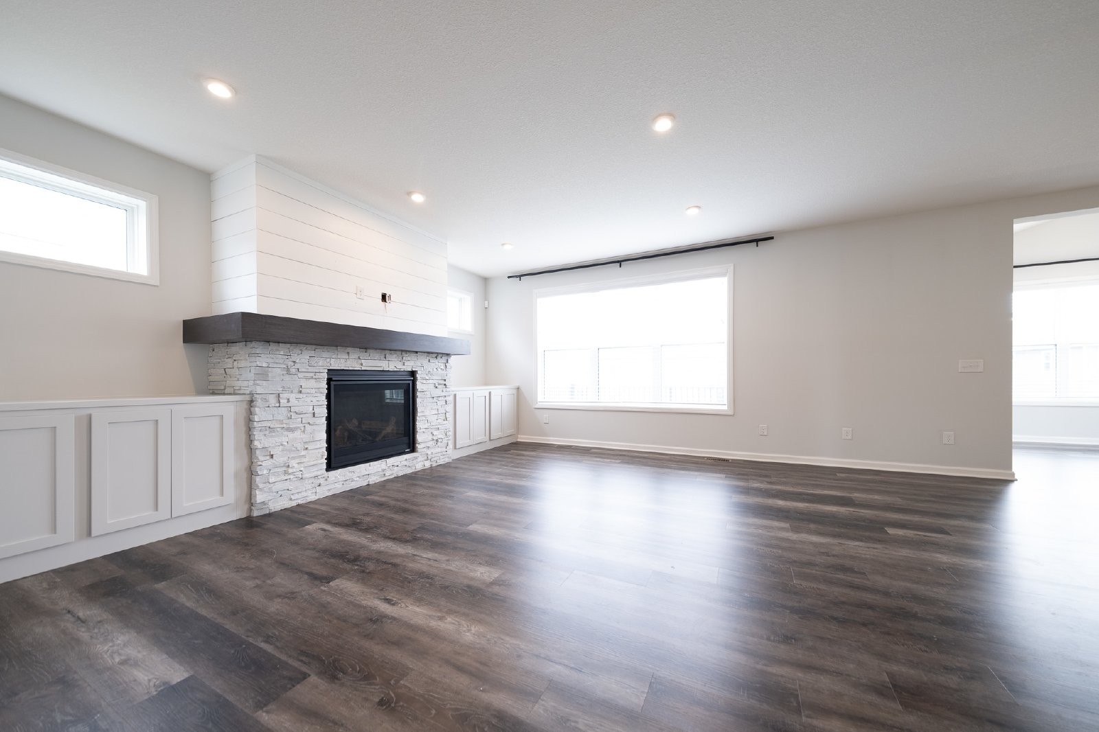 Thrush Street, Shakopee (3849) LS JS1 - 1 property image