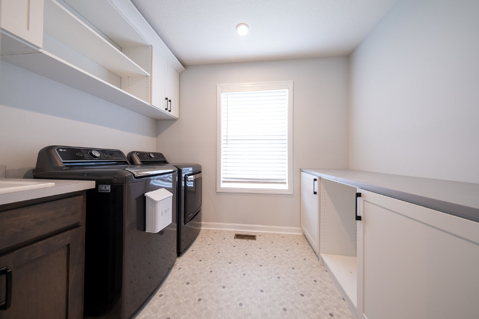 Thrush Street, Shakopee (3849) LS JS1 - 1 property image