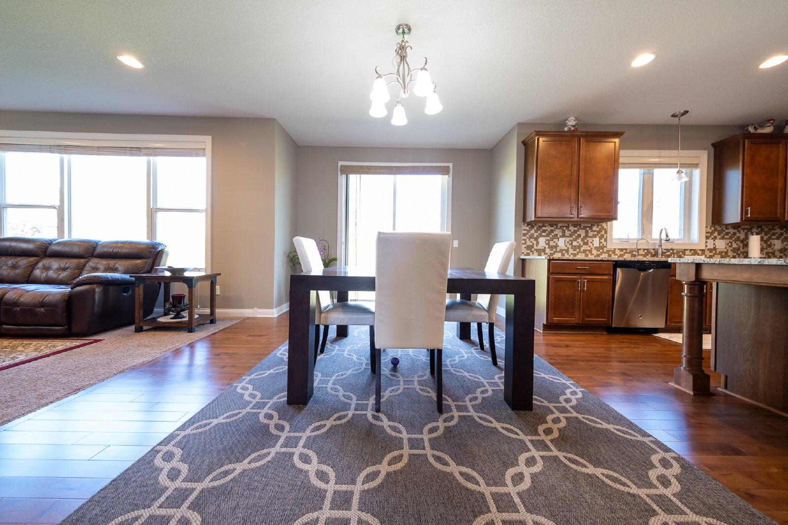 Eagle Creek Way, Apple Valley (15356) JP MG1 - 1 property image