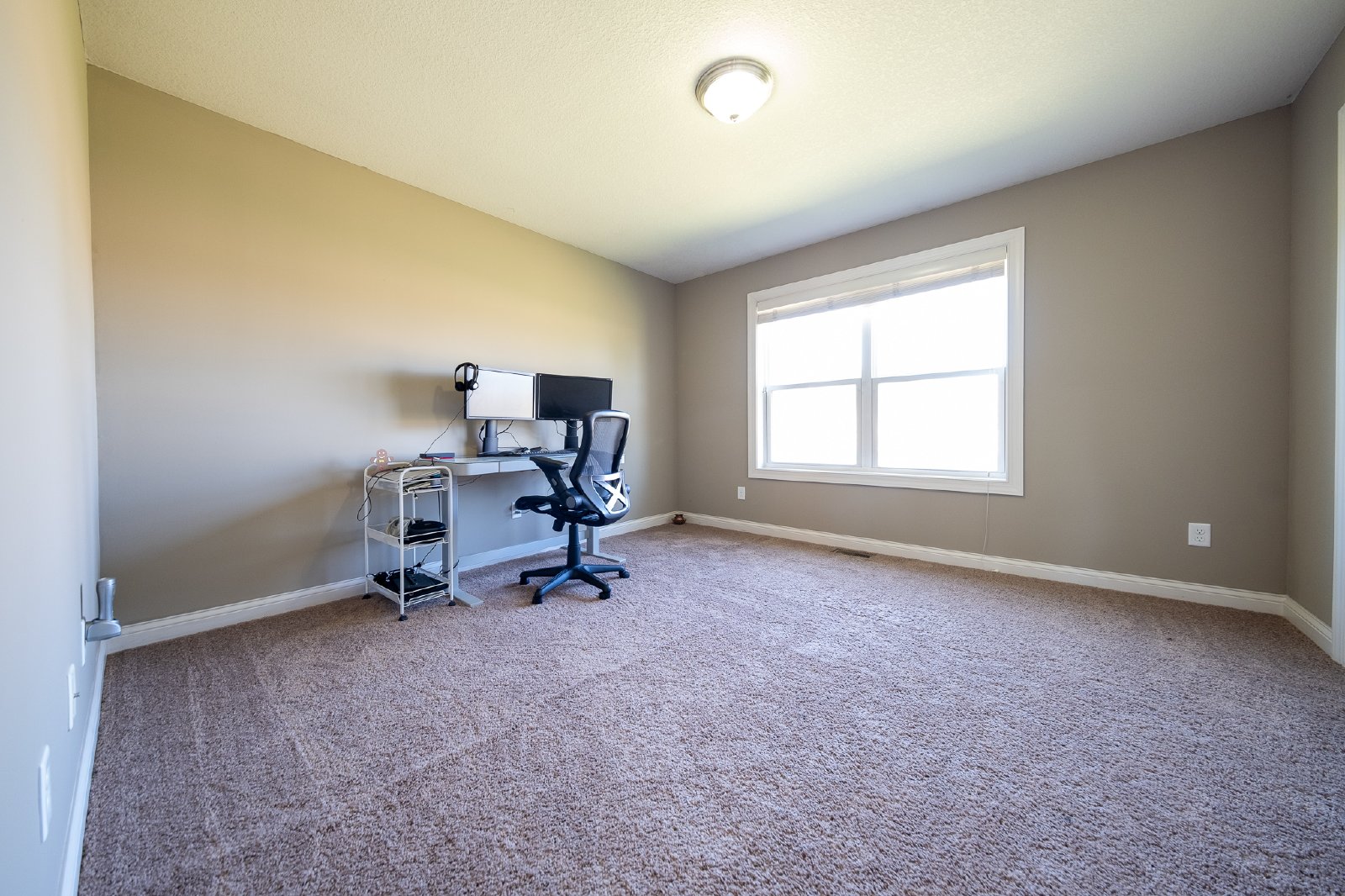 Eagle Creek Way, Apple Valley (15356) JP MG1 - 1 property image