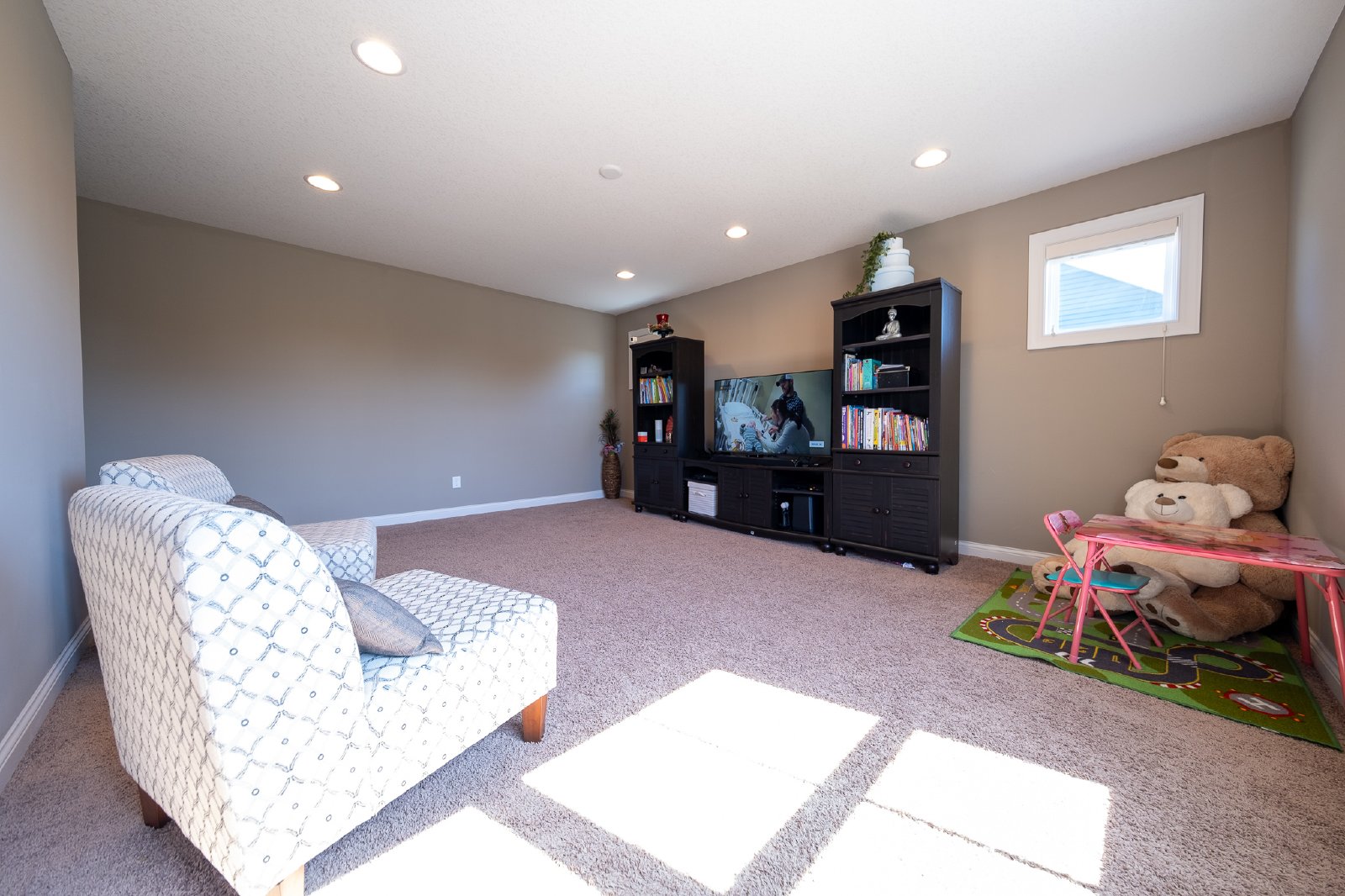 Eagle Creek Way, Apple Valley (15356) JP MG1 - 1 property image