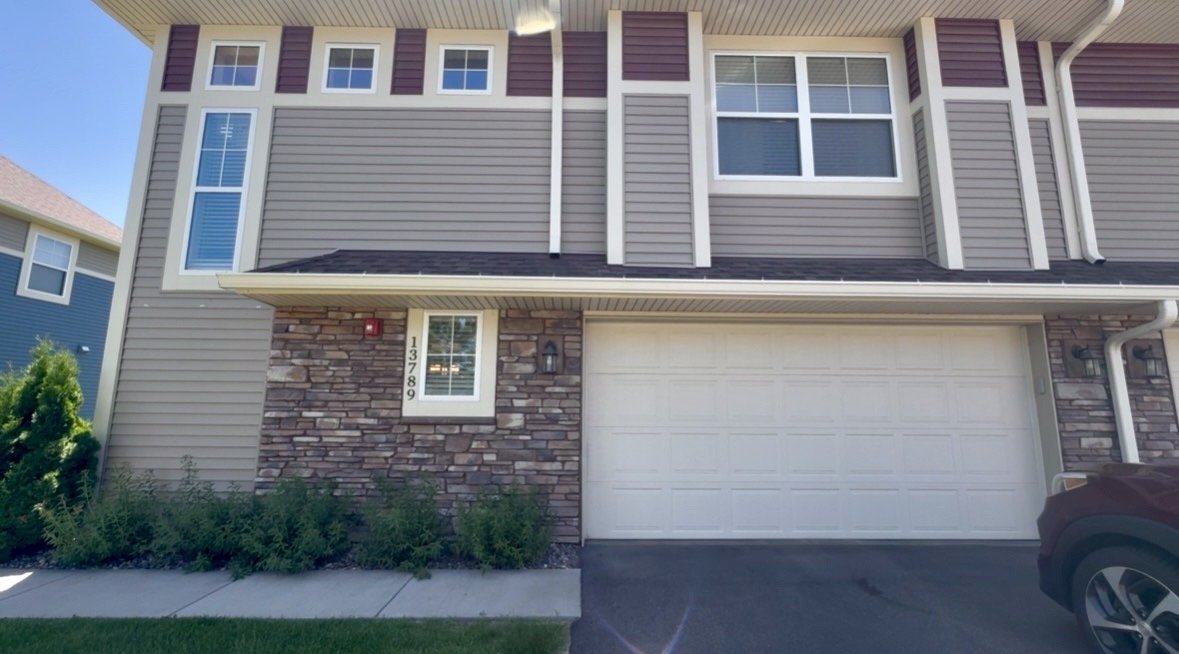 102nd Place North, Maple Grove (13789) LS KZ1 - 1 property image