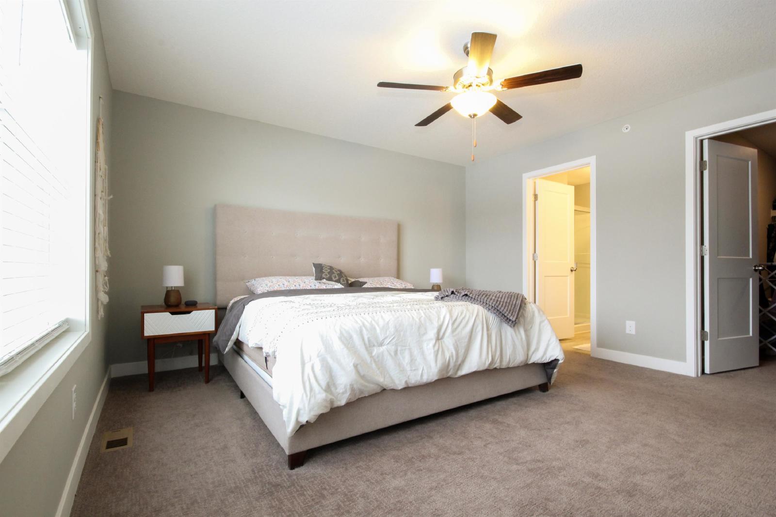 102nd Place North, Maple Grove (13789) LS KZ1 - 1 property image