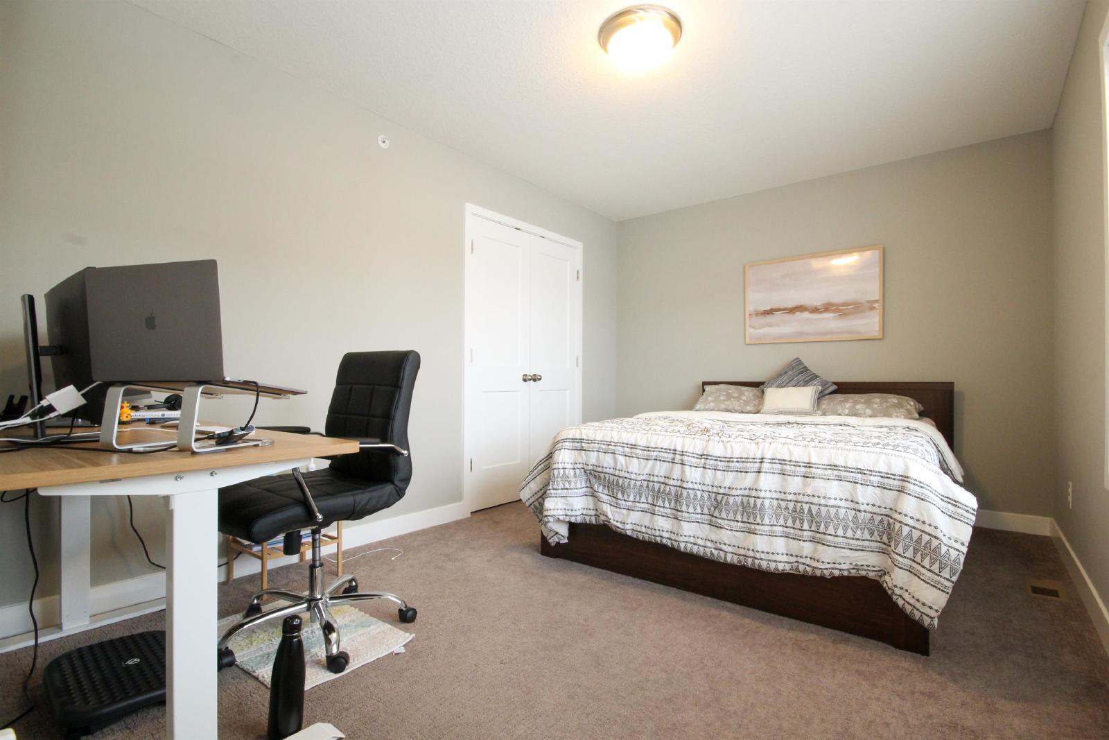 102nd Place North, Maple Grove (13789) LS KZ1 - 1 property image