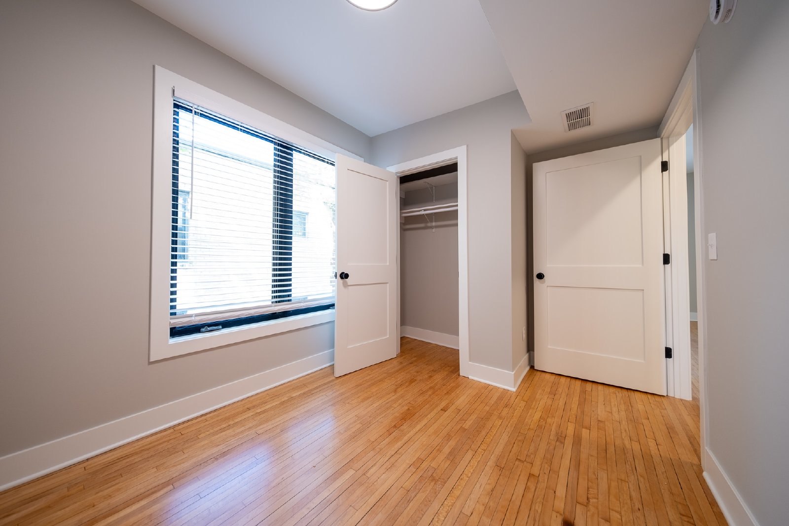 2nd Avenue South, Minneapolis (2612) MJ ER1 *HWP* - 3 property image