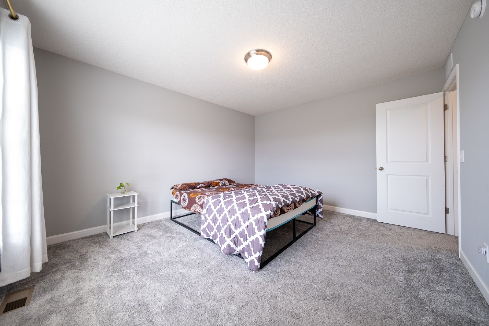 Browns Farm Curve, Woodbury (4831) MJ KZ1 *HWP* - 1 property image