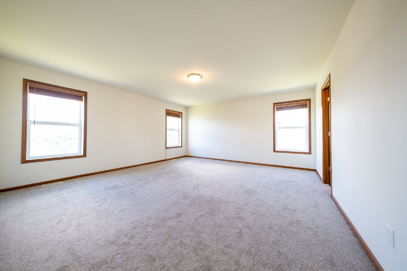 Spring Creek Drive, Carver (1814) RS KK1 *HWP* - 1 property image