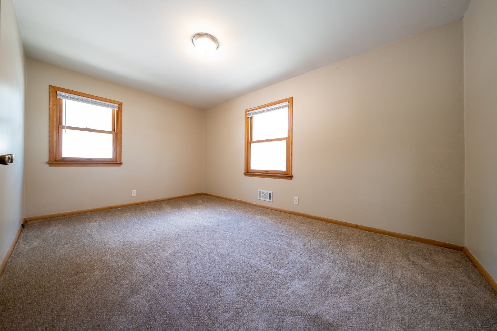 Baillif Place, Bloomington (3818) MJ MG2 *SP* - 1 property image