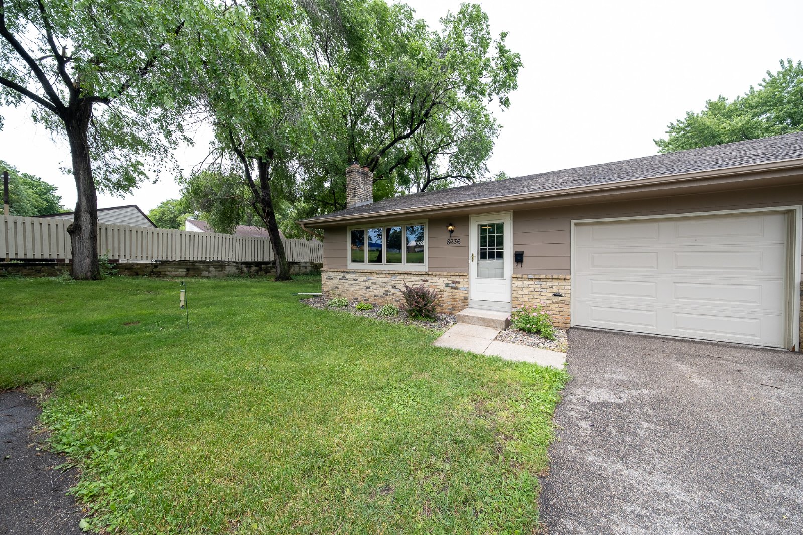 Aldrich Avenue South, Bloomington (8636) AB JS1 **TPO** - 1 property image