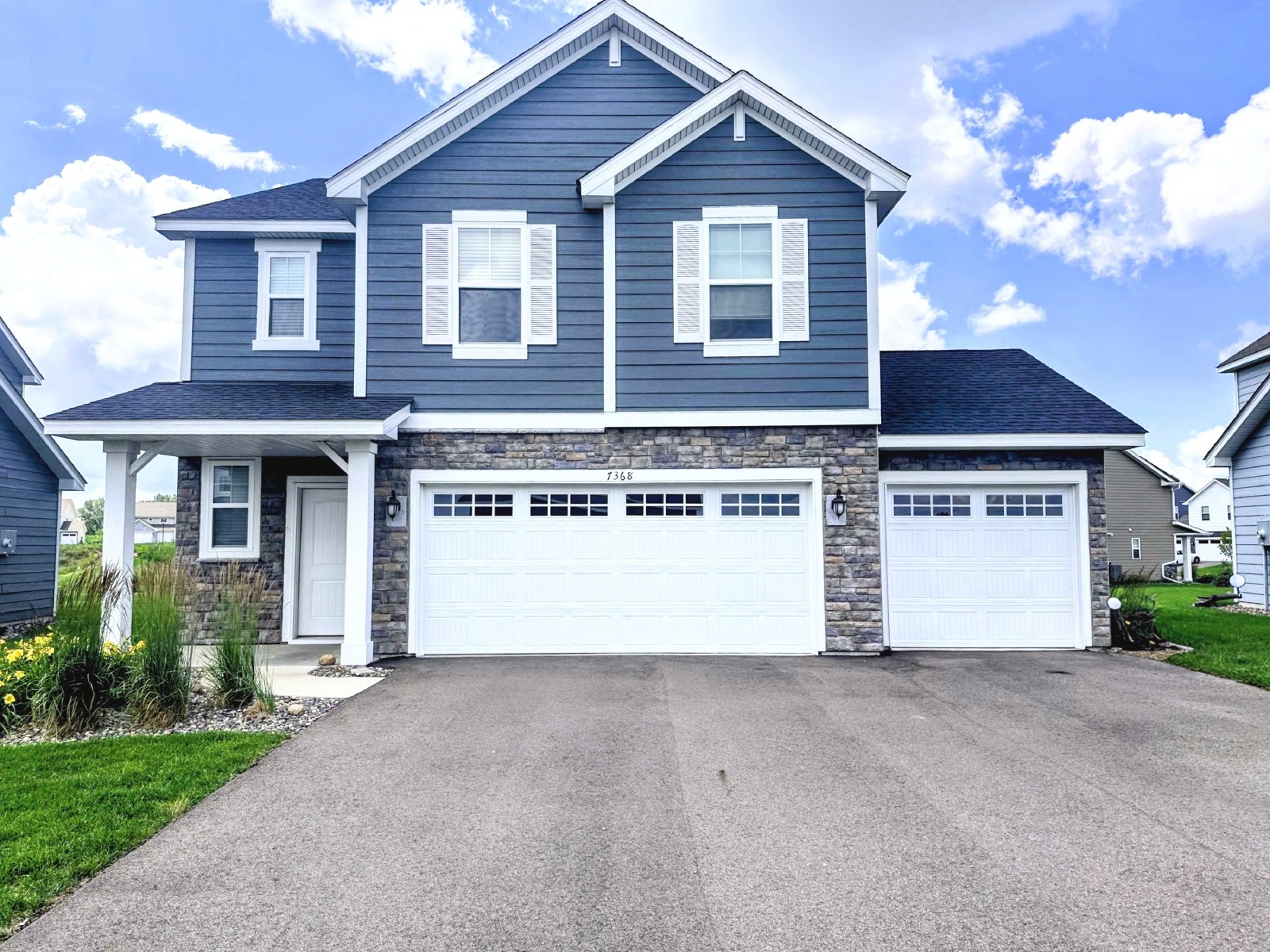 183rd Street West, Lakeville (7368) AB ER1 **TPO** - 1 property image