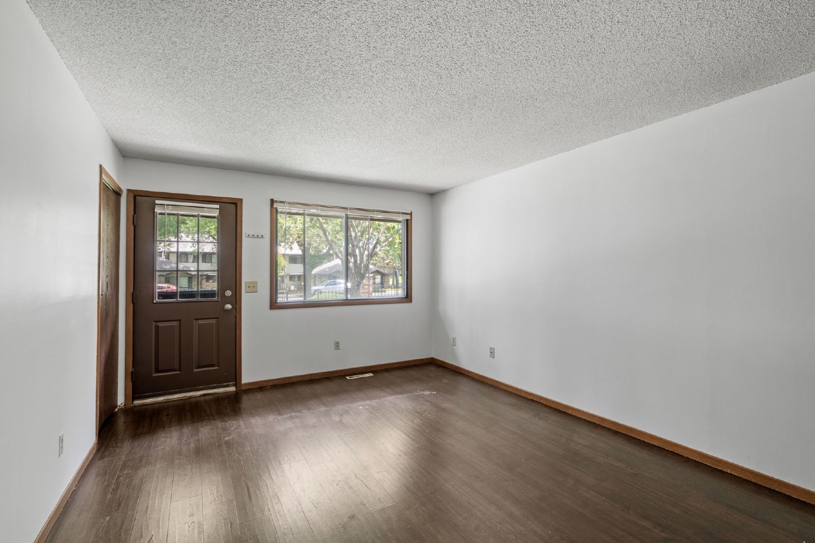 Zenith Lane, Eden Prairie (13317) LS ER1 - 1 property image