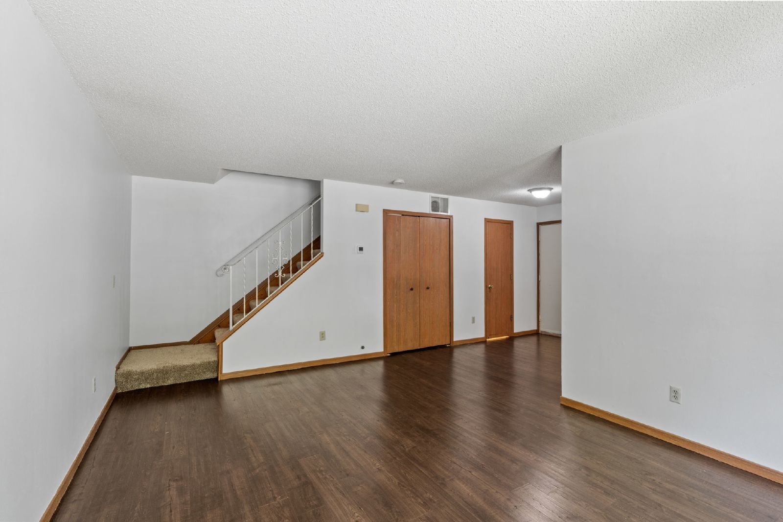 Zenith Lane, Eden Prairie (13317) LS ER1 - 1 property image