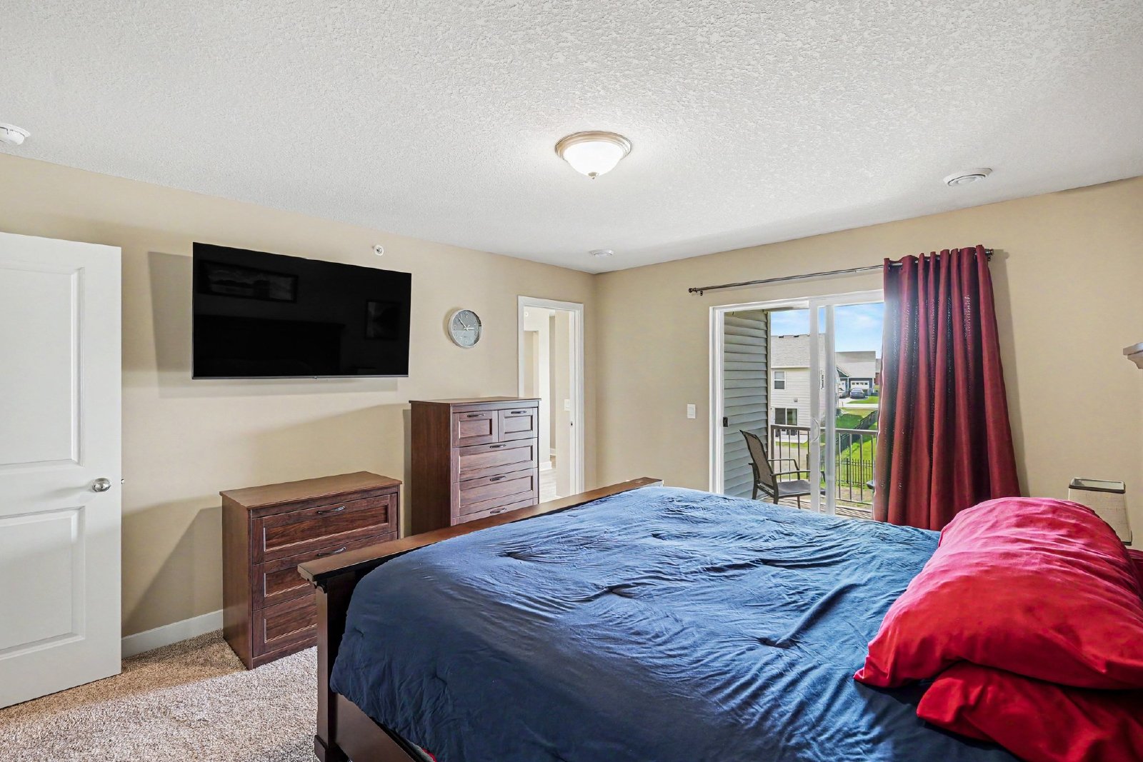 Kaylemore Trail, Rosemount (13860) LS KK1 - 1 property image
