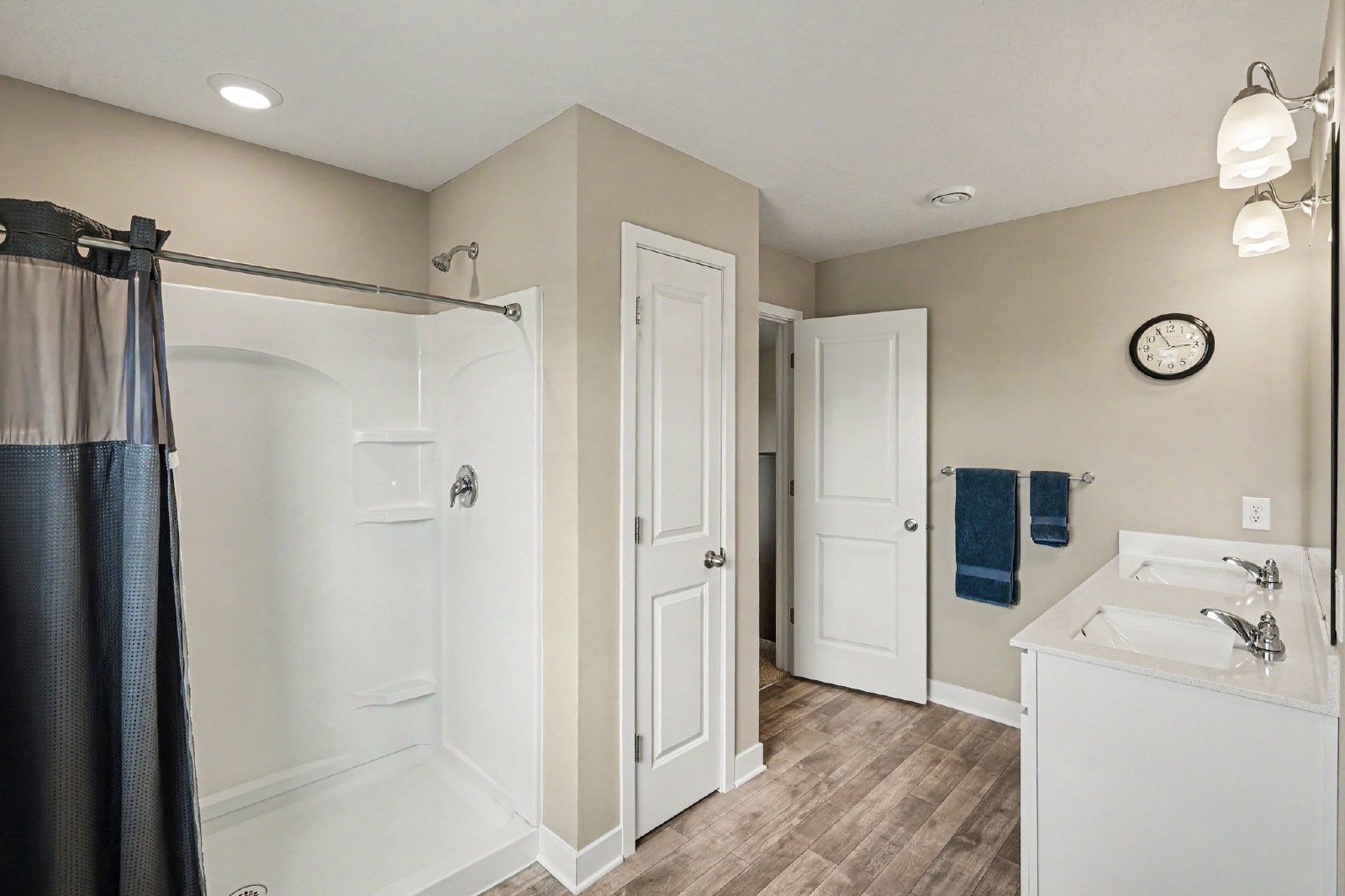 Kaylemore Trail, Rosemount (13860) LS KK1 - 1 property image