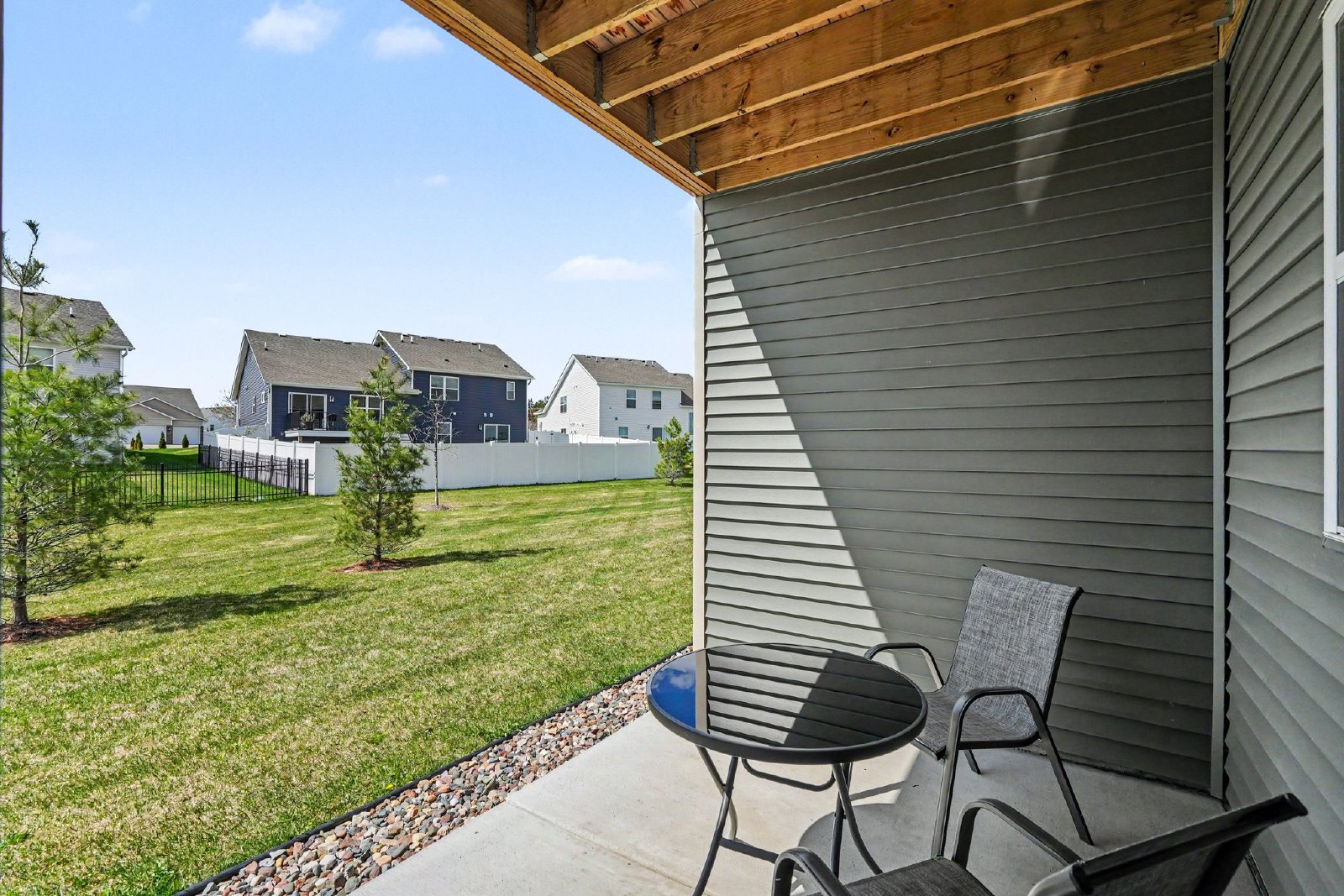 Kaylemore Trail, Rosemount (13860) LS KK1 - 1 property image