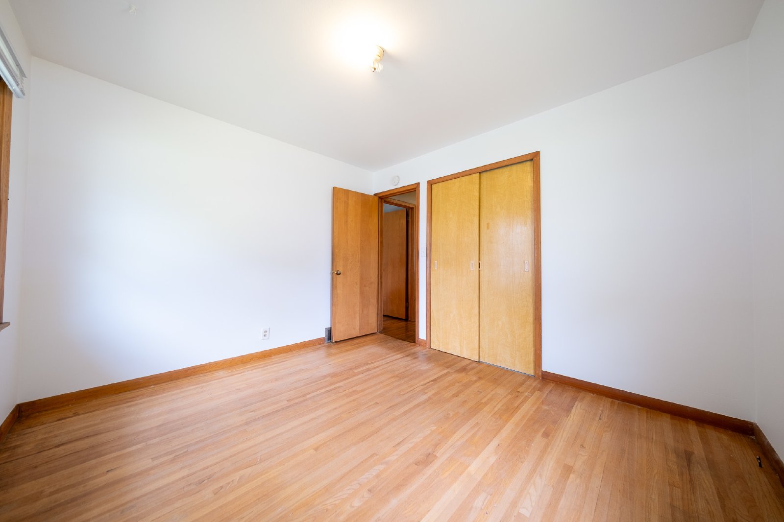 Chicago Avenue South, Bloomington (9433) RS DG1 - 1 property image