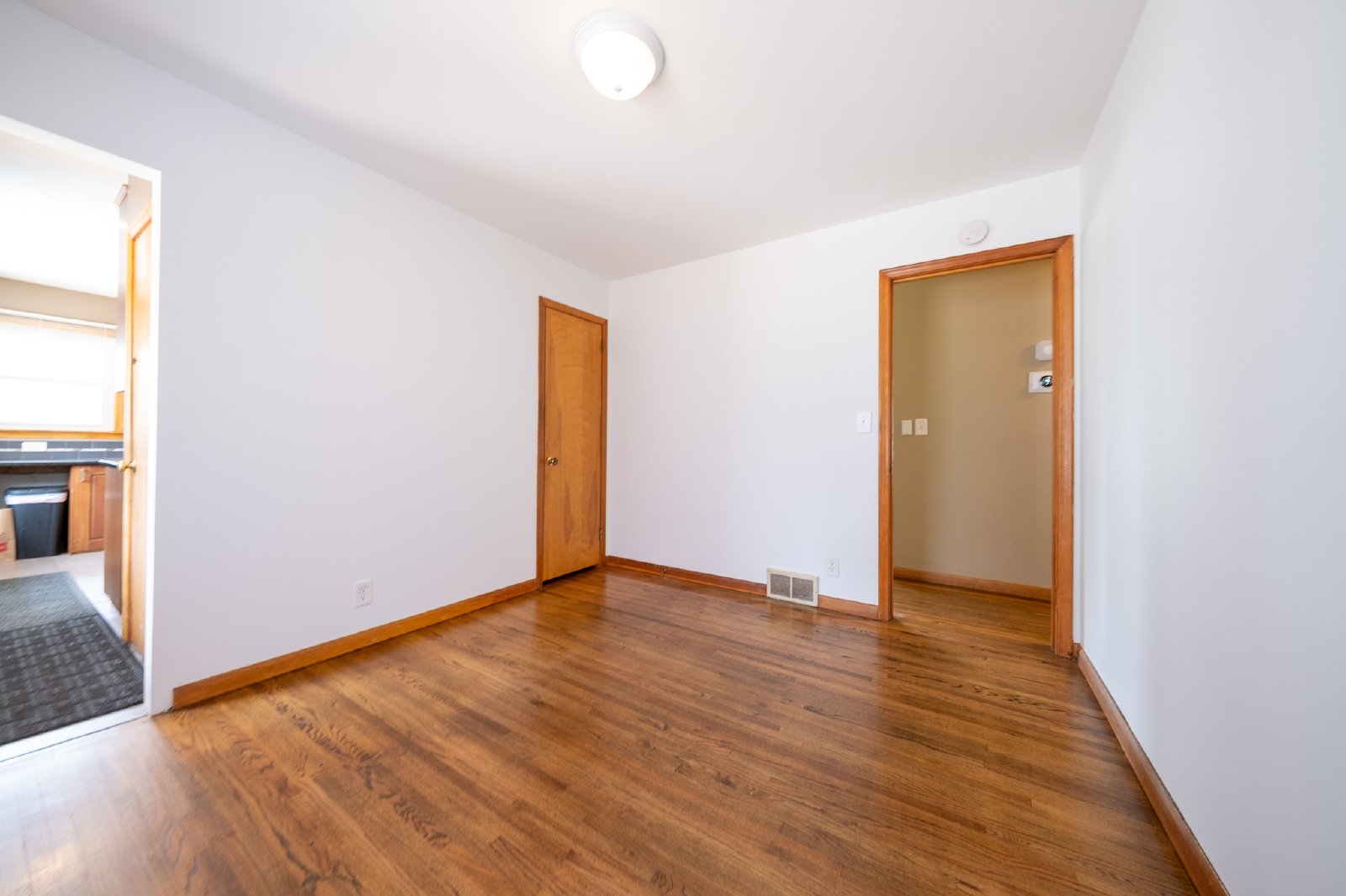 Chicago Avenue South, Bloomington (9433) RS DG1 - 1 property image