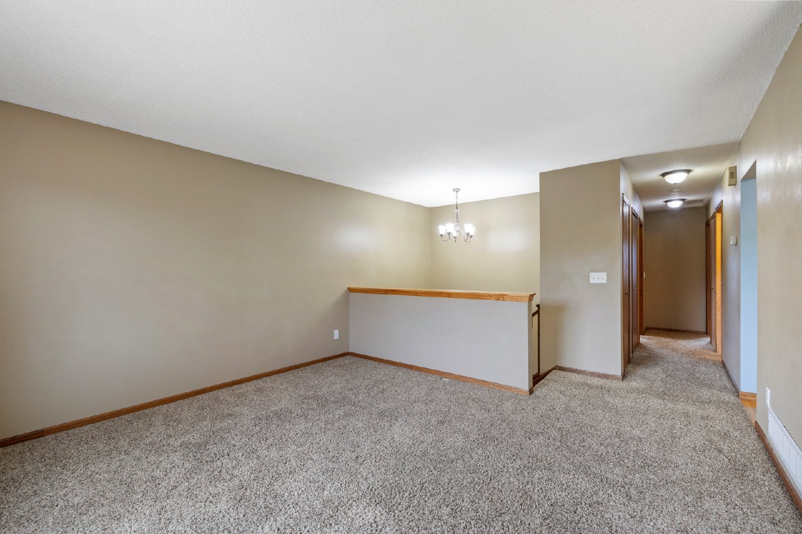 Glencoe Avenue, Lakeville (16940) JP KK1 **TPO** - 1 property image