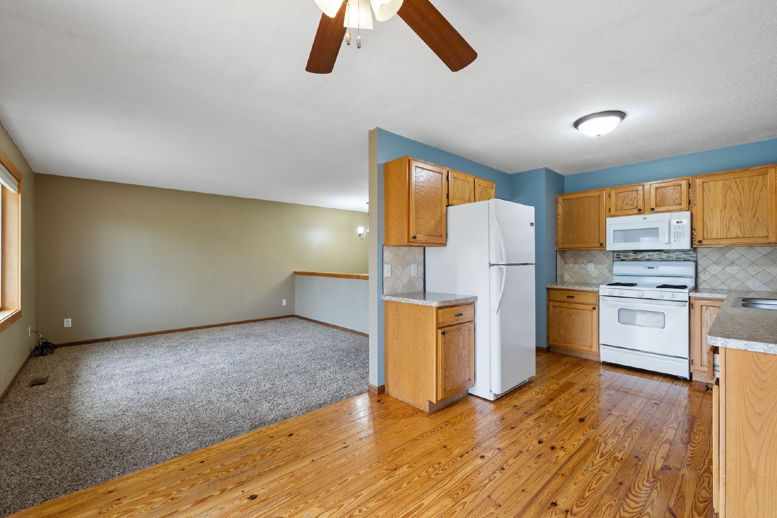 Glencoe Avenue, Lakeville (16940) JP KK1 **TPO** - 1 property image