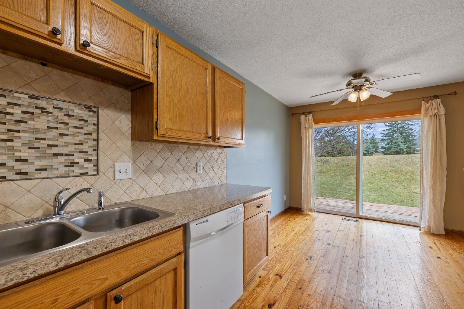 Glencoe Avenue, Lakeville (16940) JP KK1 **TPO** - 1 property image