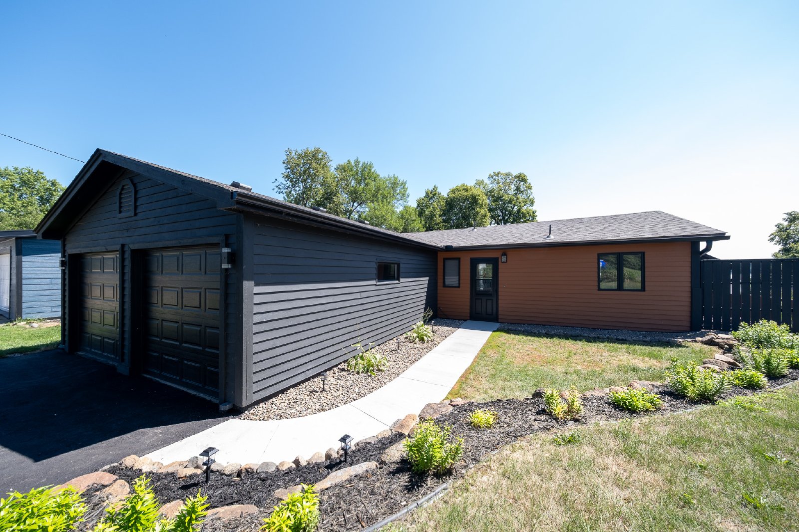 West Cedar Lake Drive, New Prague (24075) LS CW1 - 1 property image