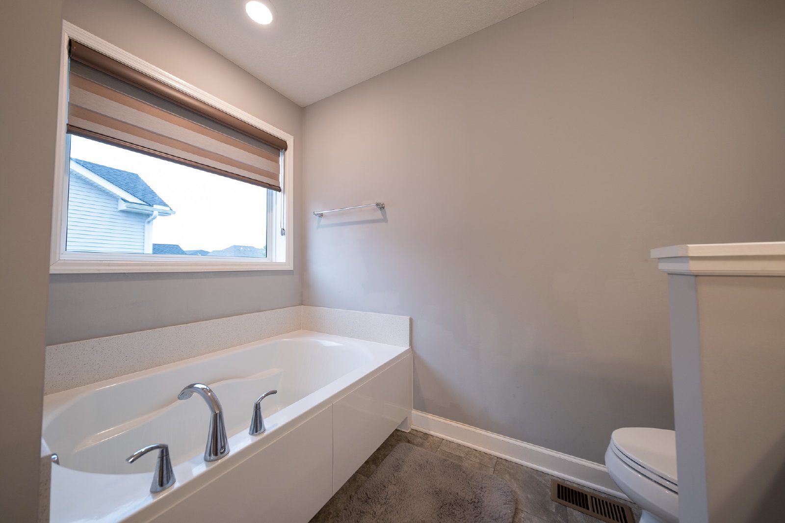 Stable View Drive, Woodbury (4849) RS MG1 *HWP* - 1 property image
