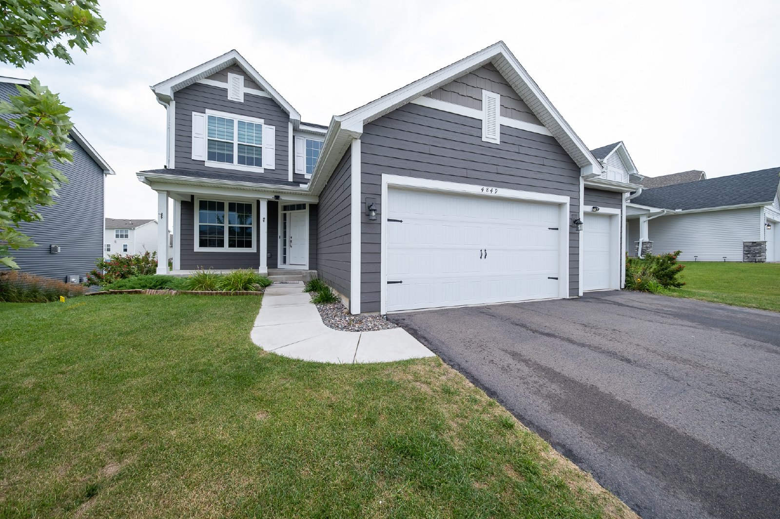 Stable View Drive, Woodbury (4849) RS MG1 *HWP* - 1 property image