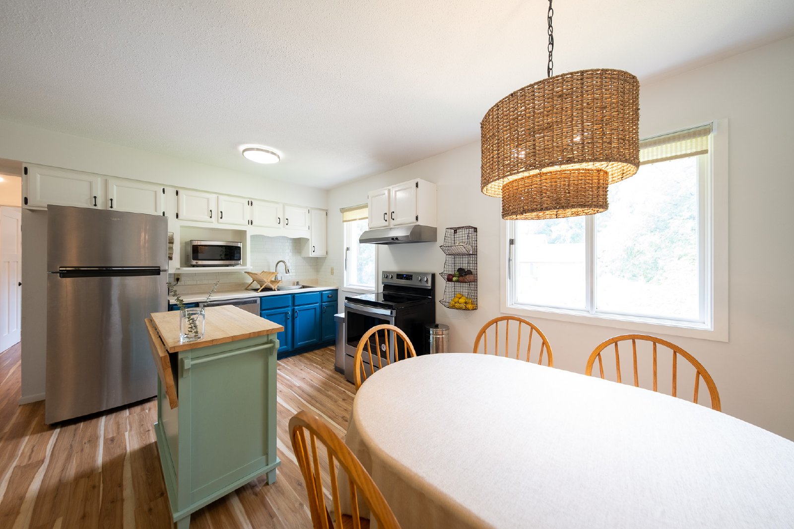 Everest Avenue, Apple Valley (13396) LS JS1 - 1 property image
