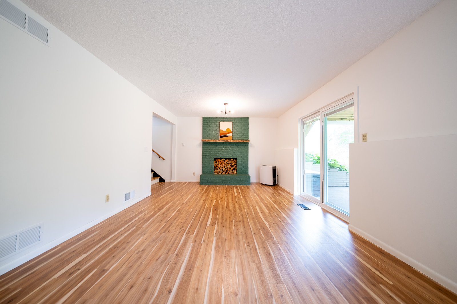 Everest Avenue, Apple Valley (13396) LS JS1 - 1 property image