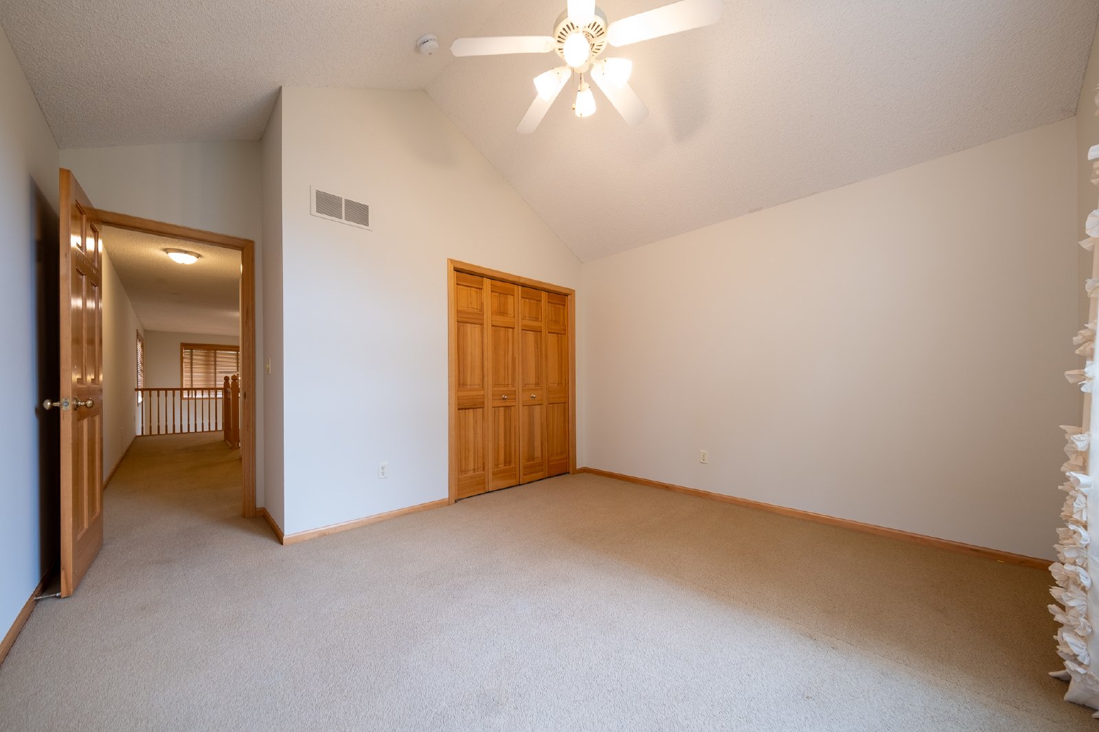Crane Creek Lane, Eagan (591) RS KK1 - 1 property image