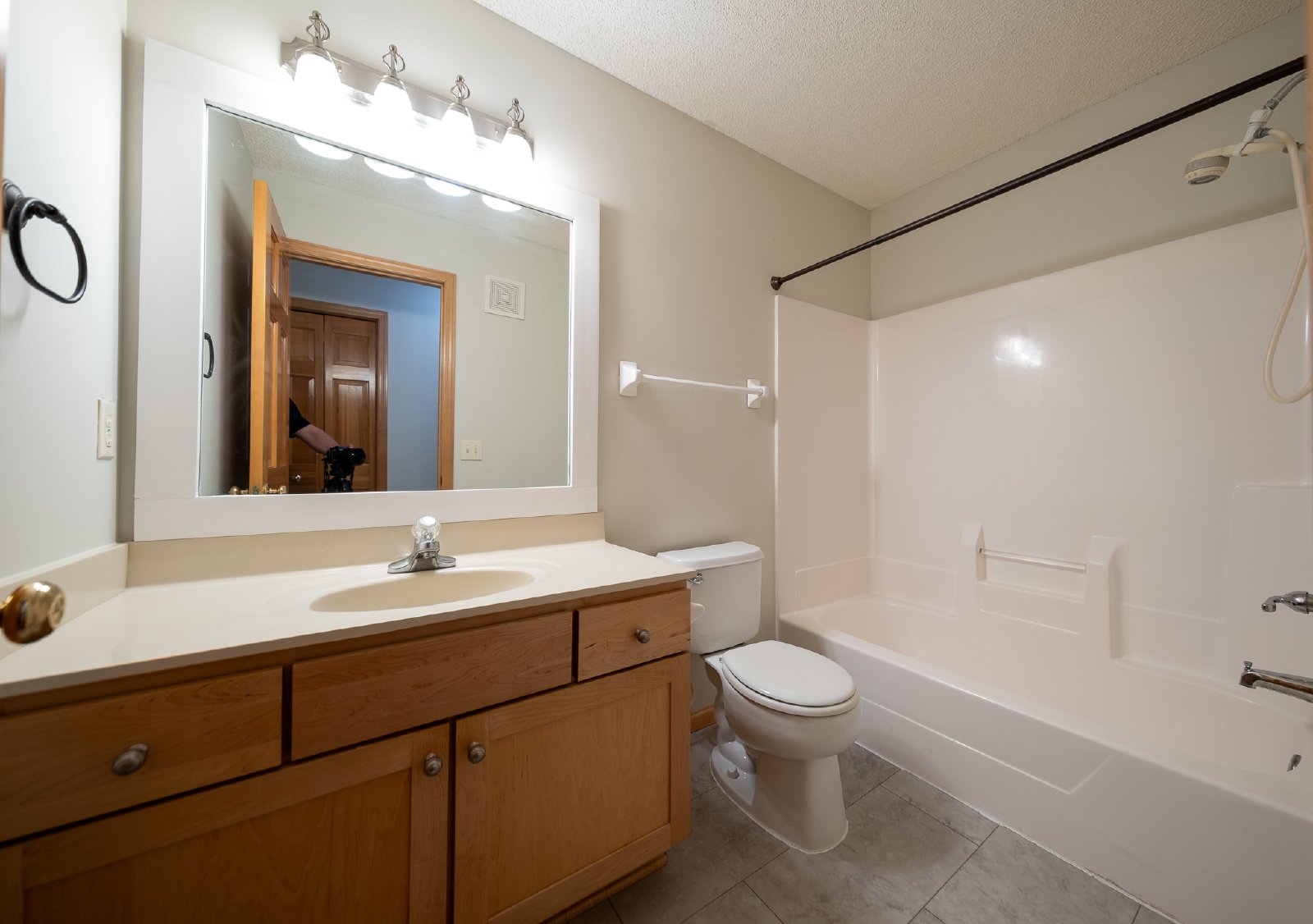 Crane Creek Lane, Eagan (591) RS KK1 - 1 property image