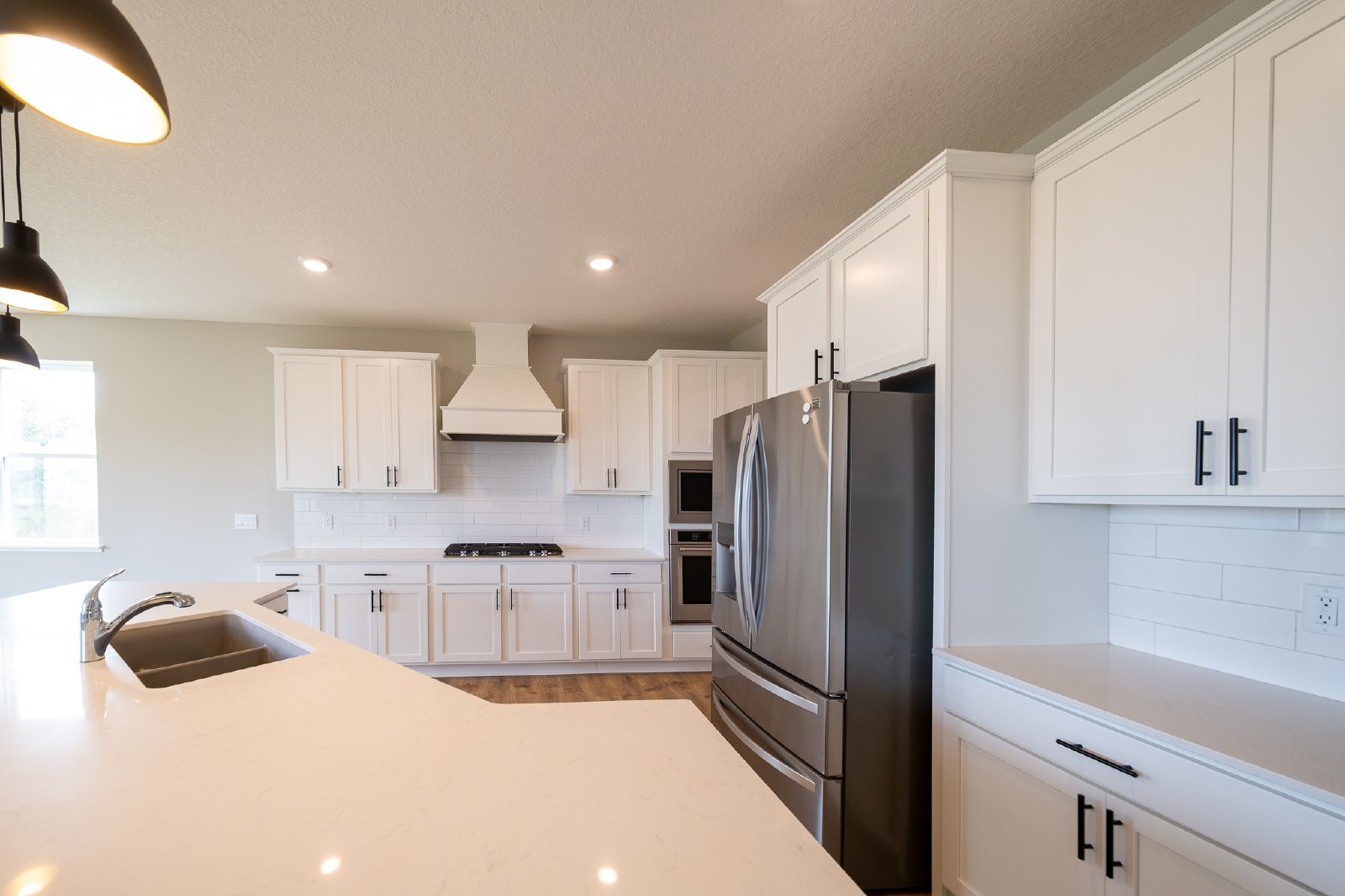 Bent Pine Lane, Woodbury (10704) MJ KK1 - 1 property image
