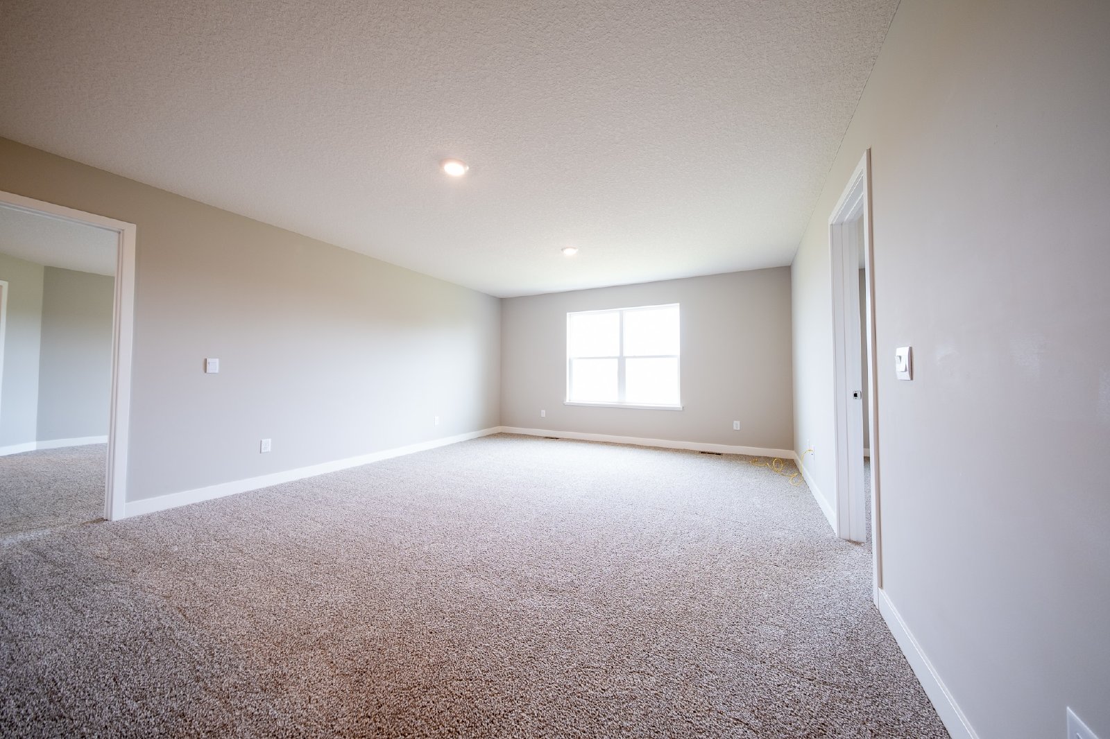 Bent Pine Lane, Woodbury (10704) MJ KK1 - 1 property image