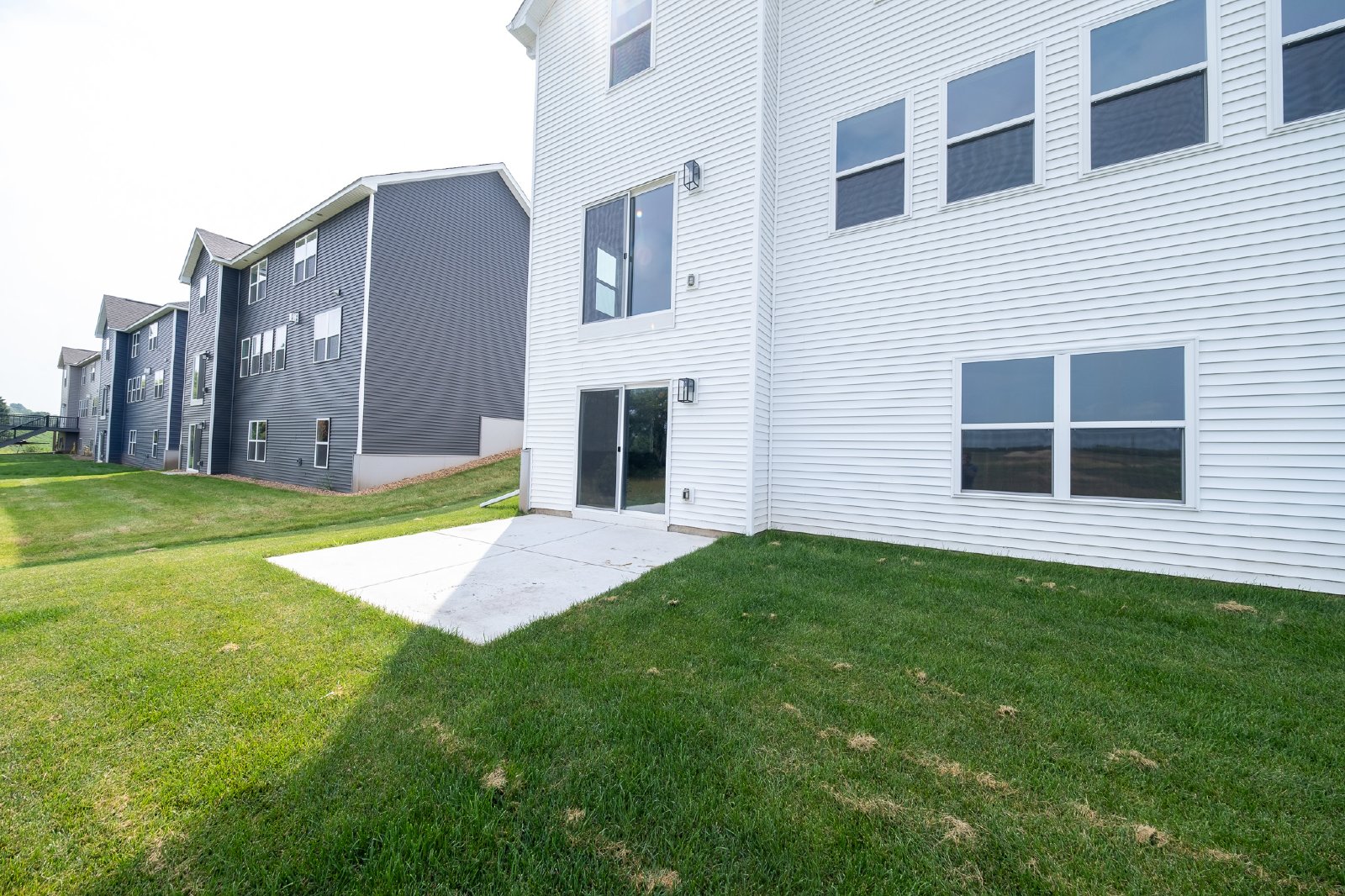 Bent Pine Lane, Woodbury (10704) MJ KK1 - 1 property image