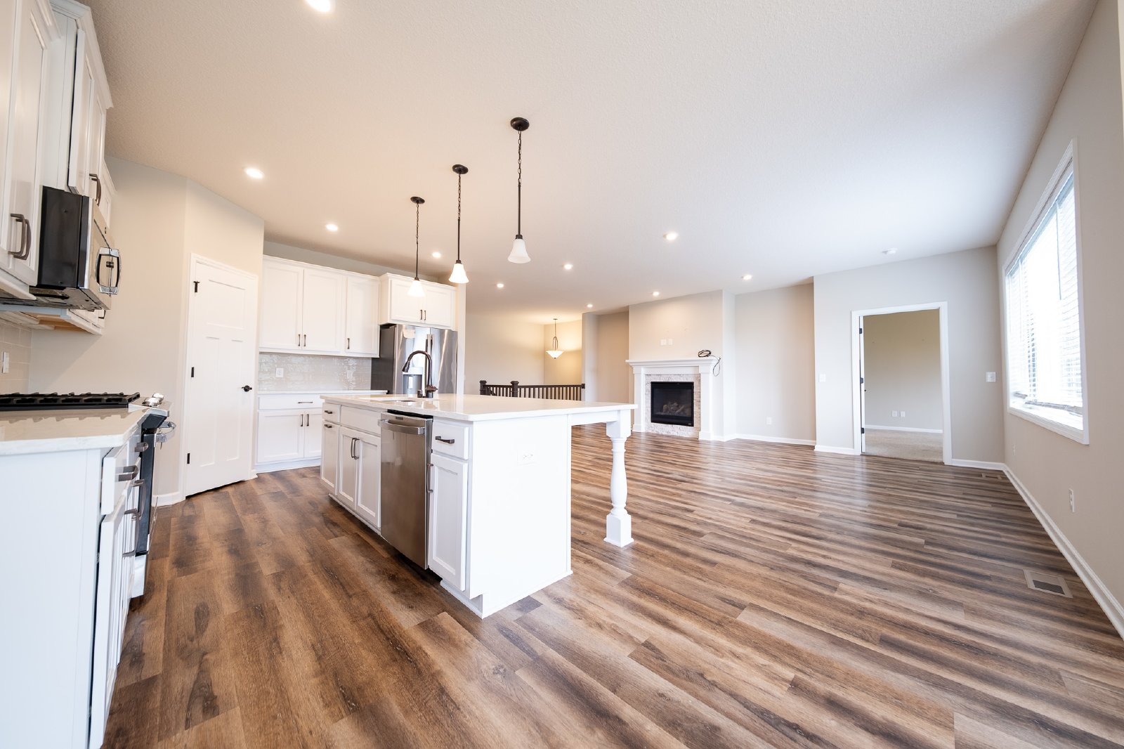 192nd Street West, Farmington (3716) AB JS1 - 1 property image