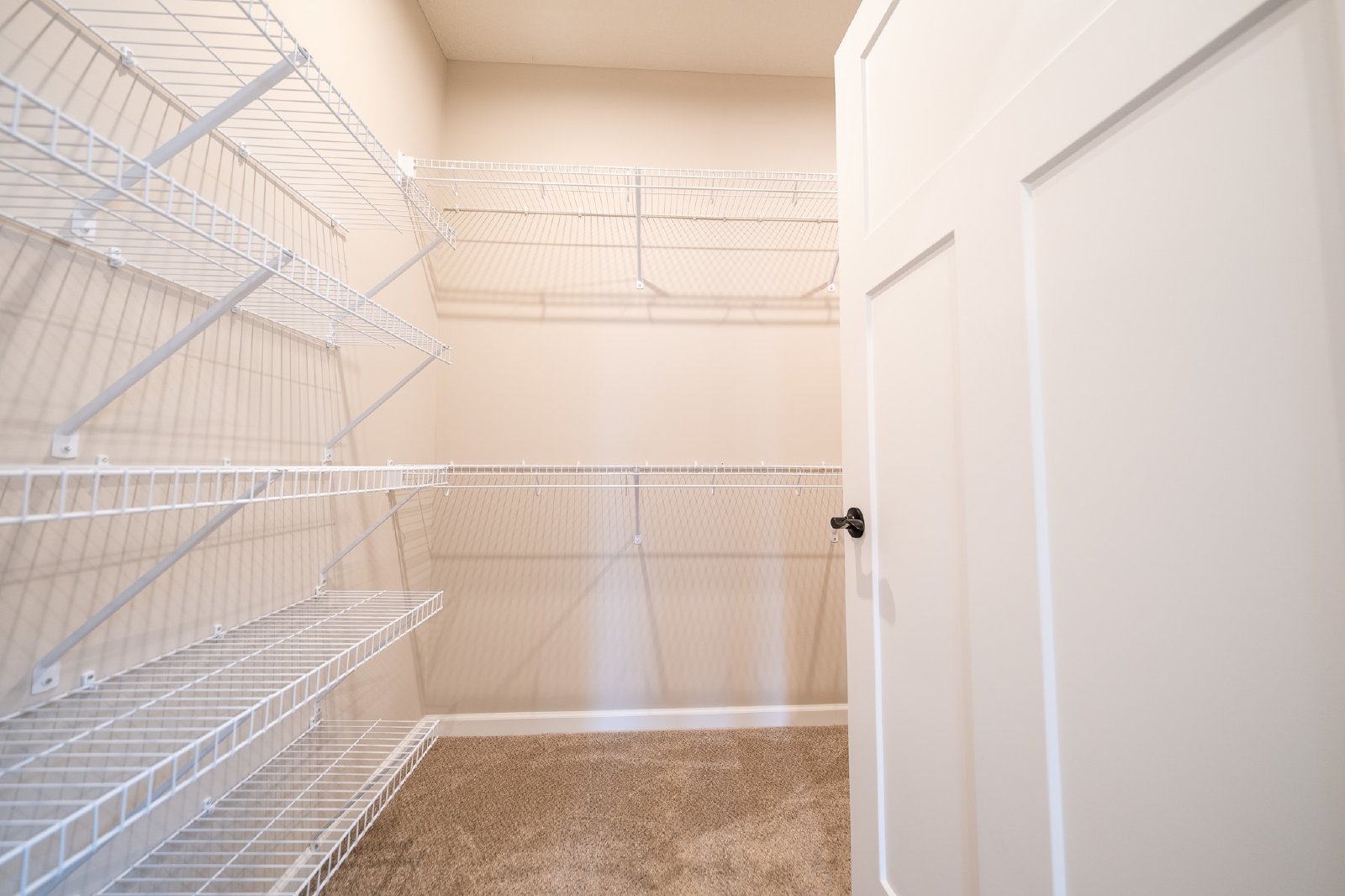 192nd Street West, Farmington (3716) AB JS1 - 1 property image