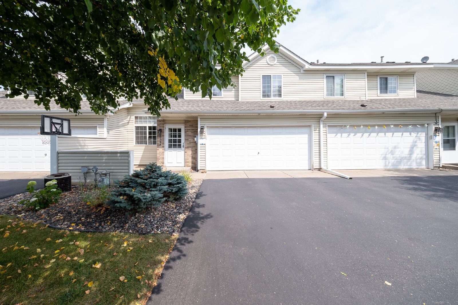 Spring Lane, Woodbury (8944) LY CW1 - 1 property image