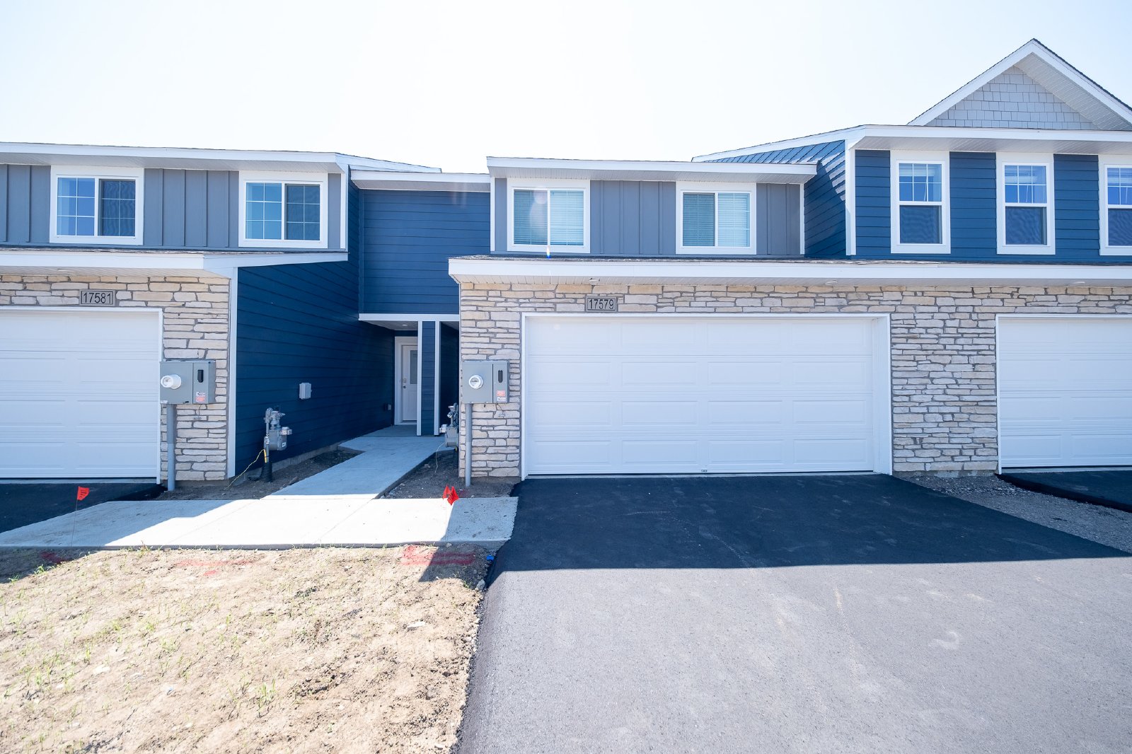 Driscoll Place, Lakeville (17579) RS DG1 *HWP* - 1 property image