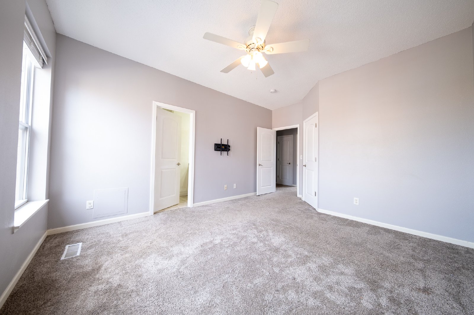 Bleeker Street, Woodbury (10254) AB KK1 - 1 property image