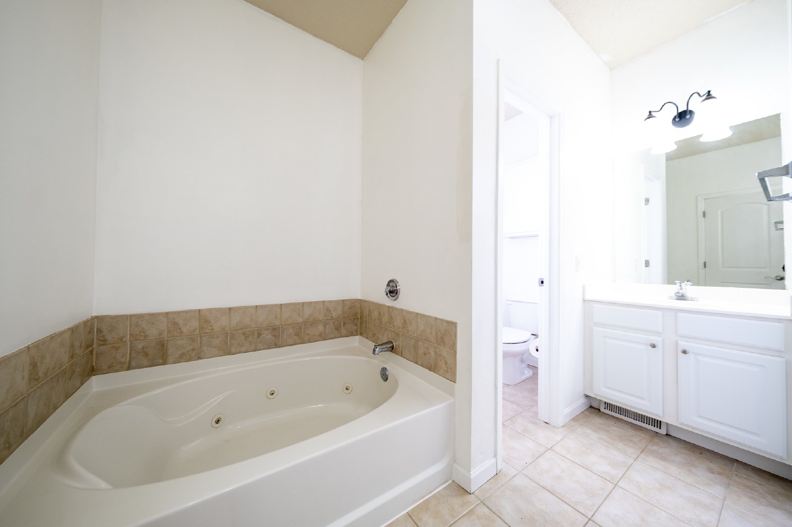 Bleeker Street, Woodbury (10254) AB KK1 - 1 property image