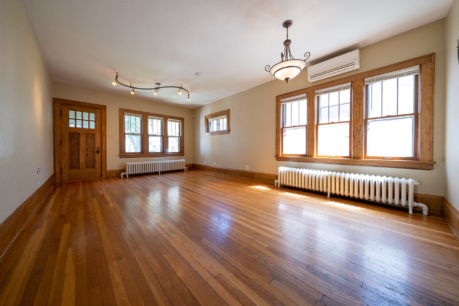 Wellesley Avenue, St Paul (2138) AB ER1 - 1 property image