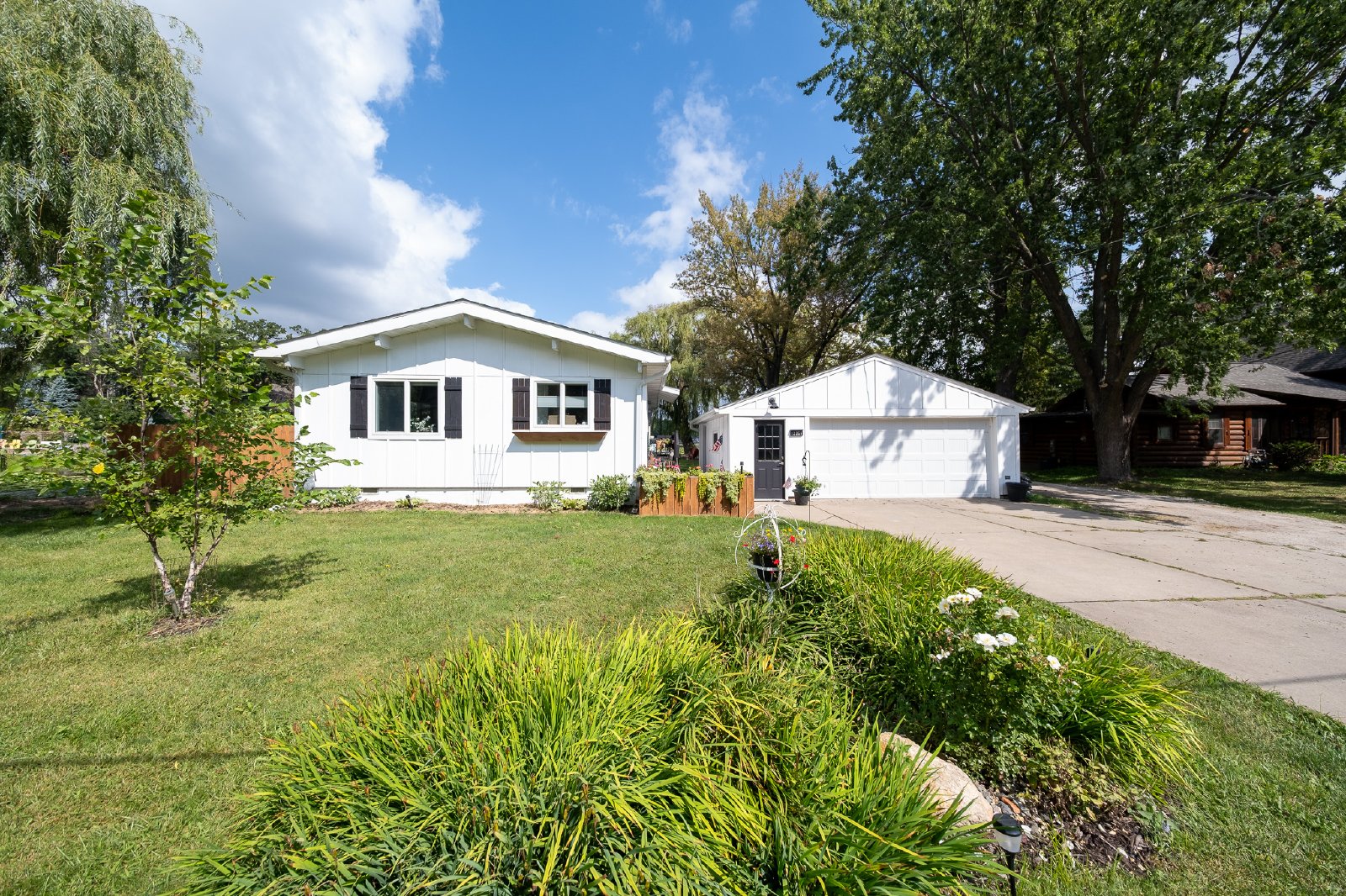 175th Street West, Lakeville (12351) JP ER1 *HWP* - 1 property image