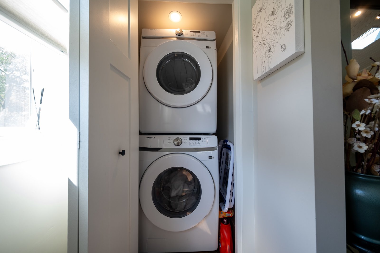 175th Street West, Lakeville (12351) JP ER1 *HWP* - 1 property image
