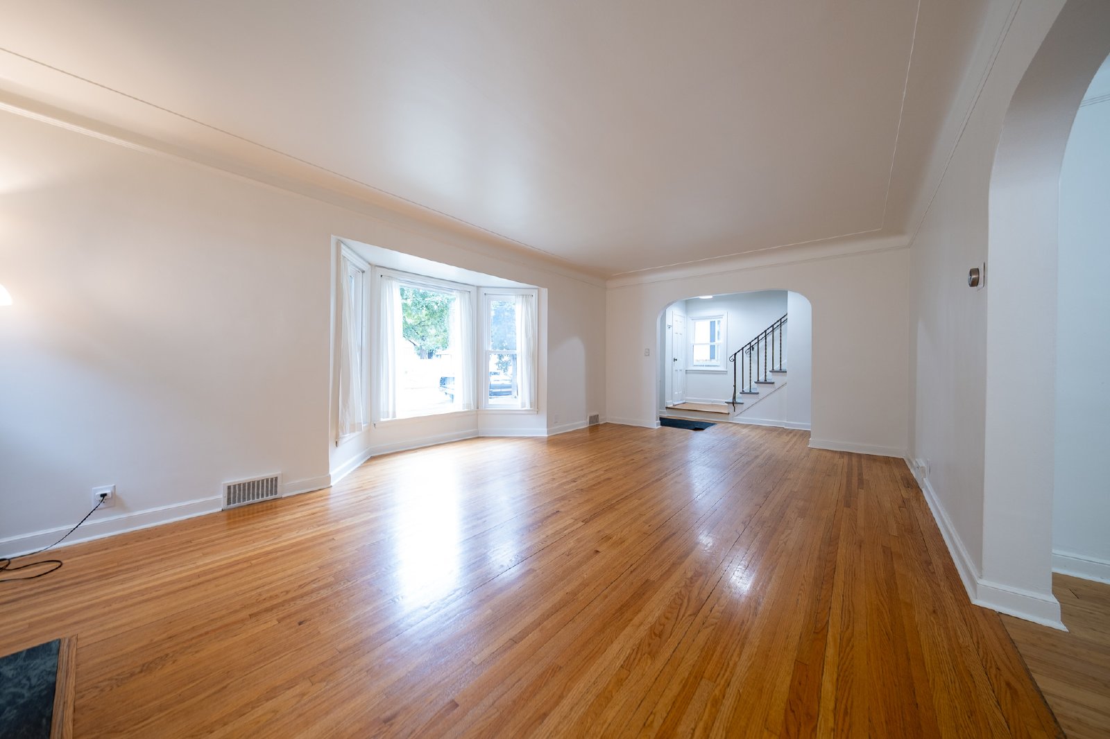Thomas Avenue, St Paul (1600) LS MG1 - 1 property image