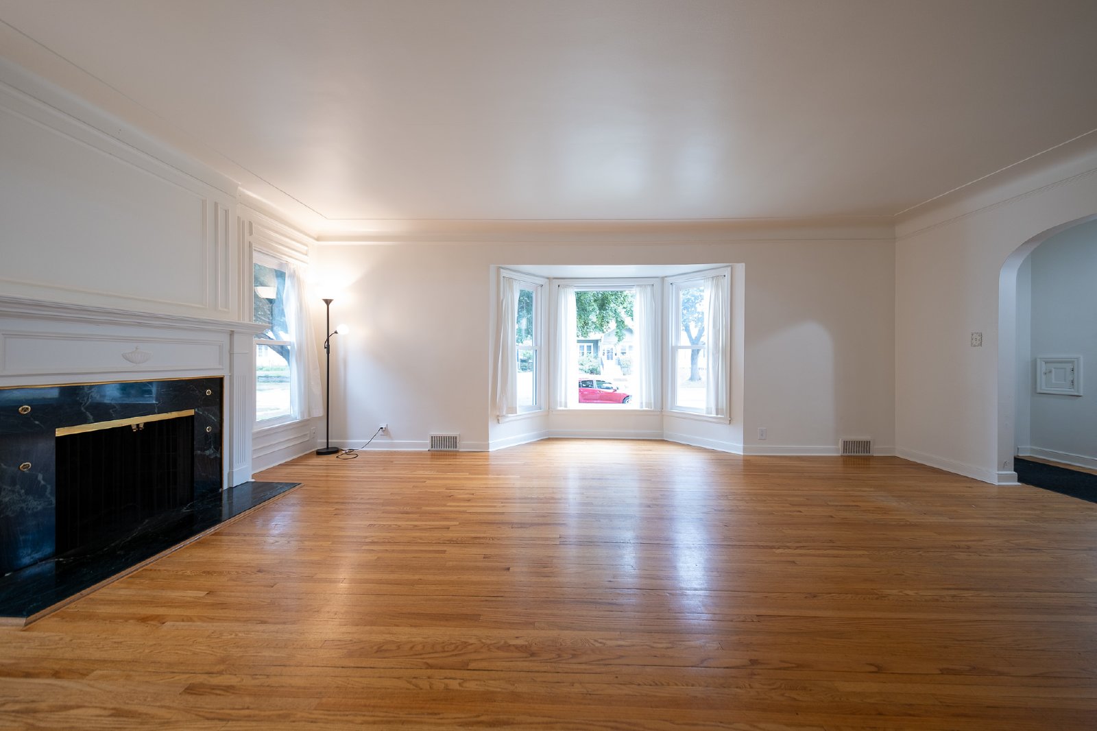 Thomas Avenue, St Paul (1600) LS MG1 - 1 property image