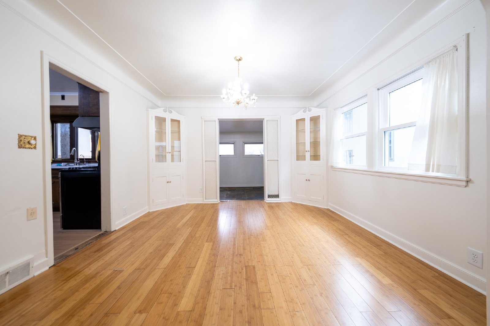 Thomas Avenue, St Paul (1600) LS MG1 - 1 property image