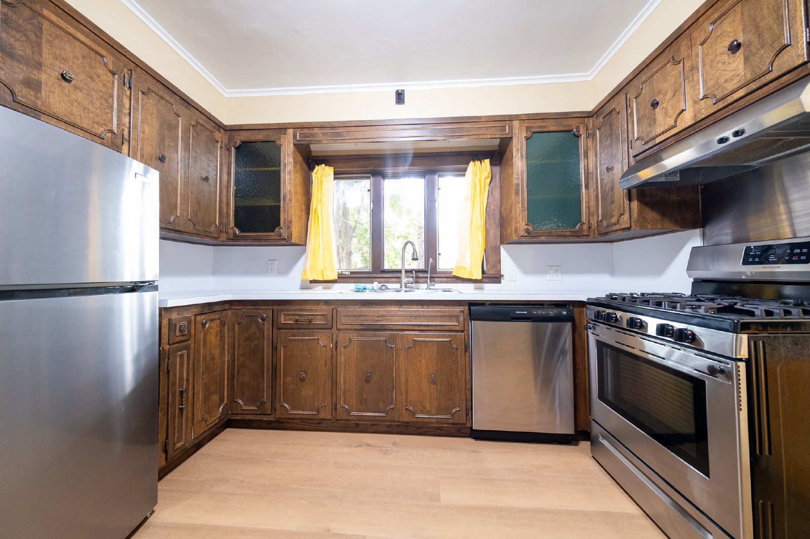 Thomas Avenue, St Paul (1600) LS MG1 - 1 property image