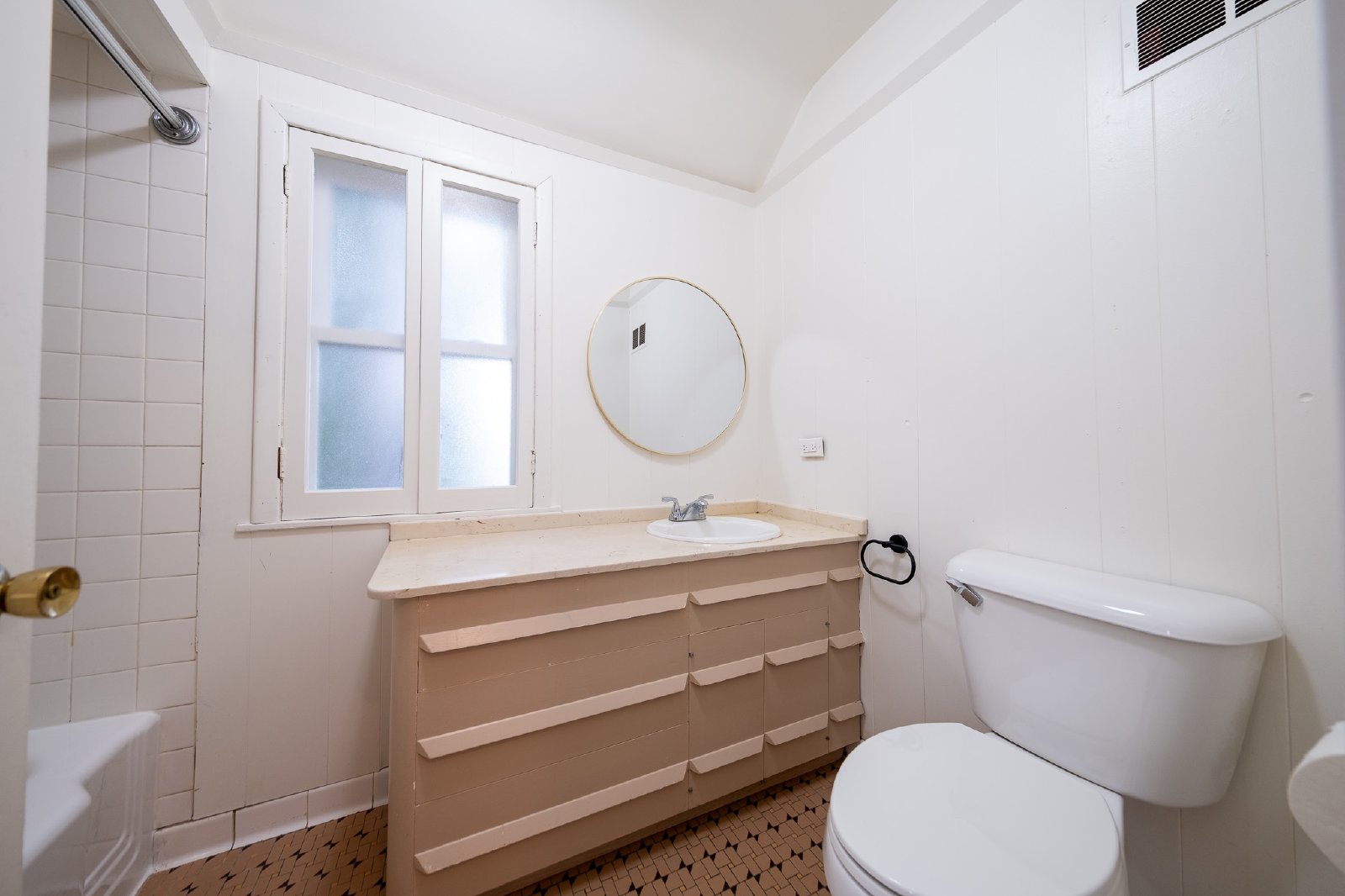 Thomas Avenue, St Paul (1600) LS MG1 - 1 property image